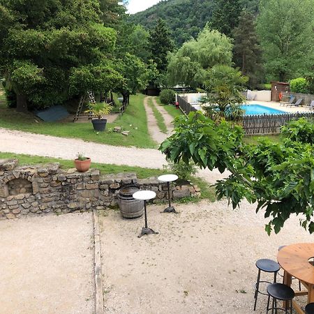 Camping Les Berges Du Doux Colombier-le-Vieux エクステリア 写真