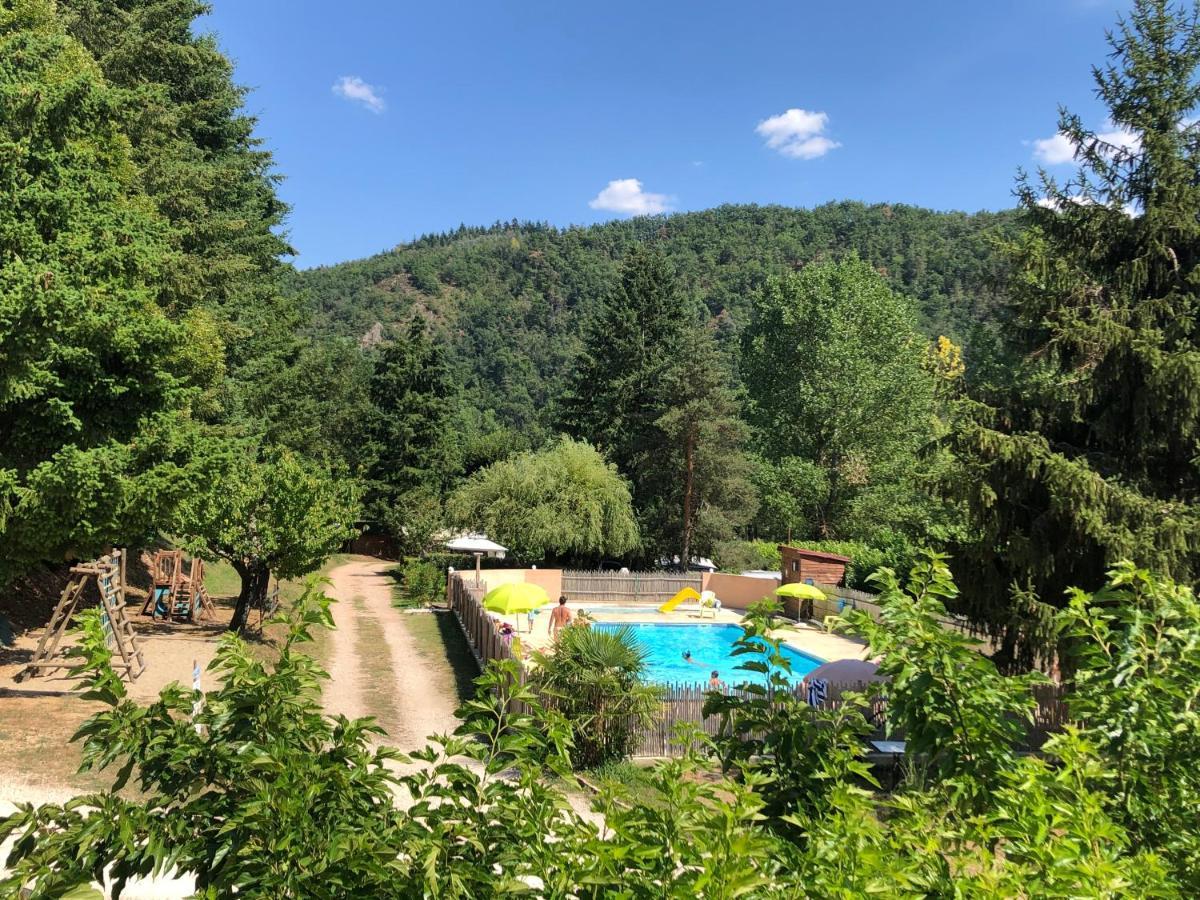 Camping Les Berges Du Doux Colombier-le-Vieux エクステリア 写真